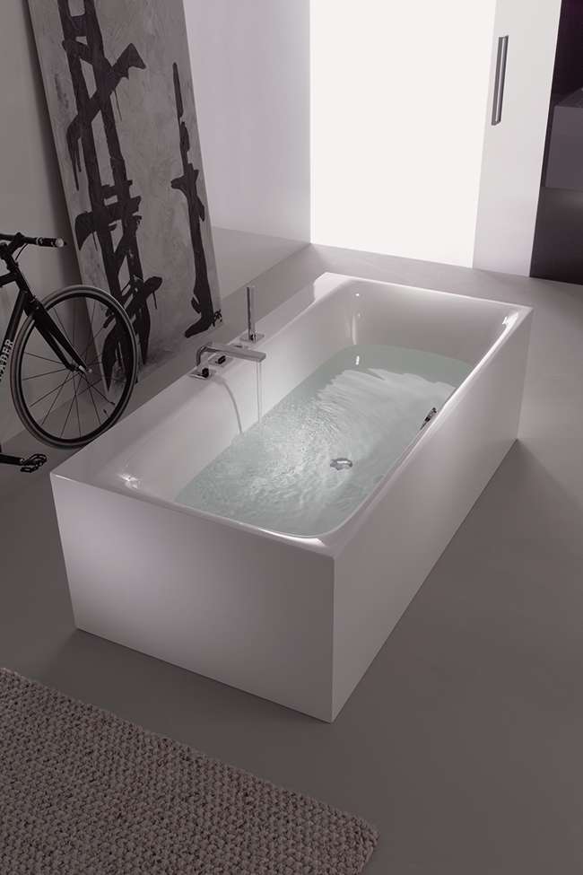 Badewannen im Fokus