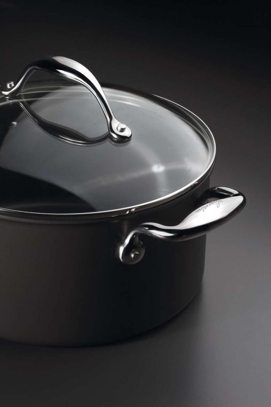 Italienisches Design in elegantem Anthrazit