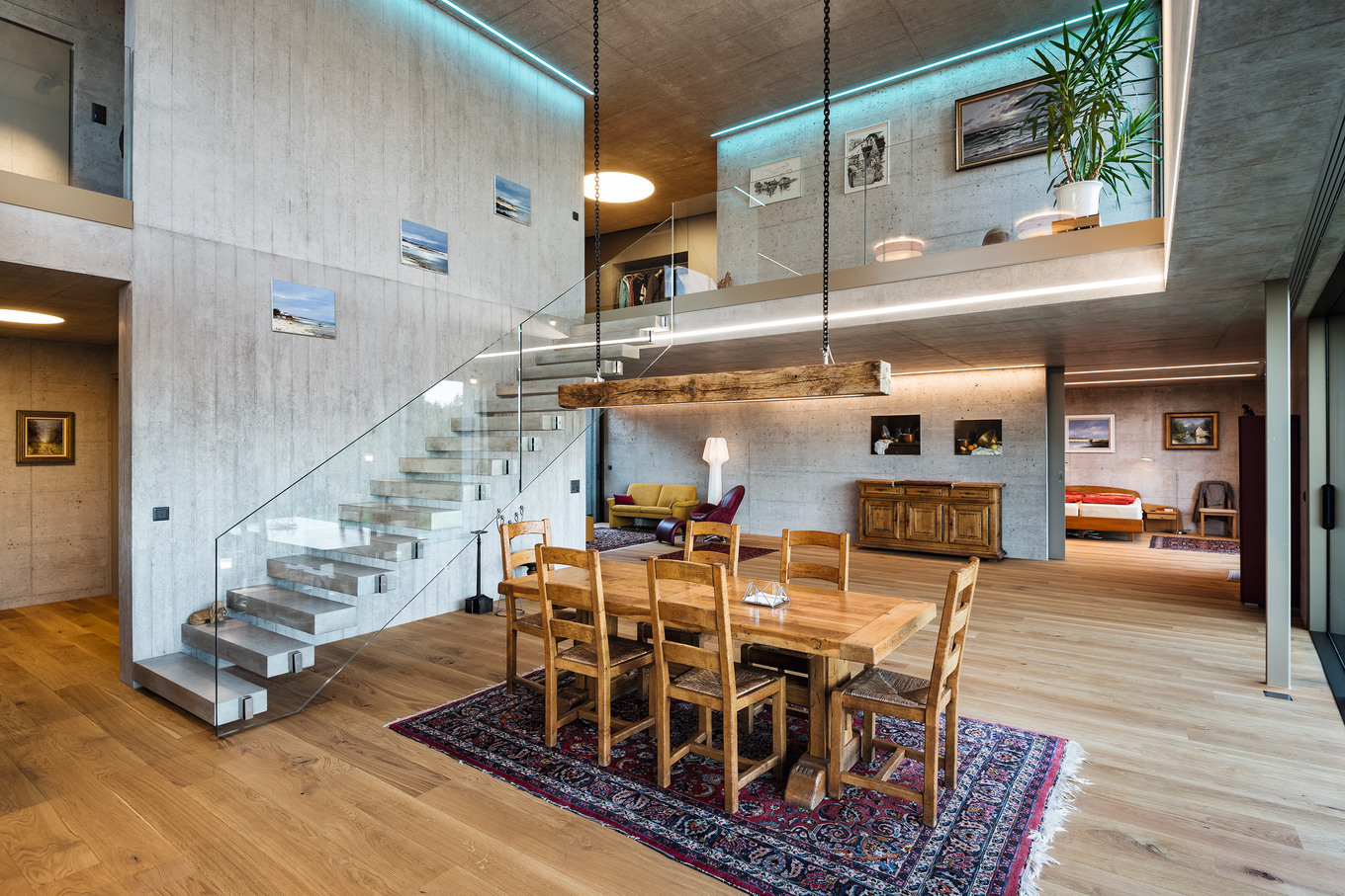 Ein Diamant aus Glas und Beton