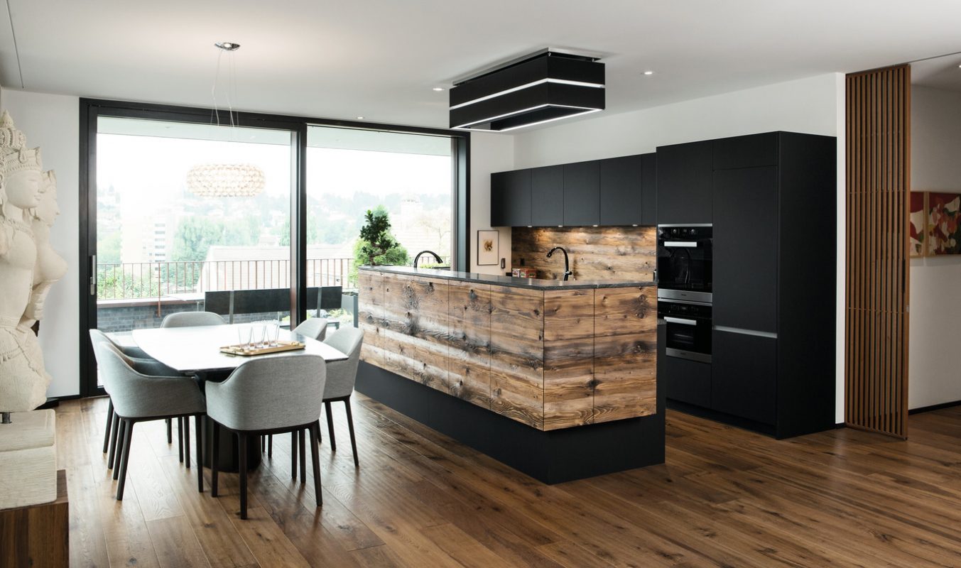 Altes Holz in neuem Rahmen