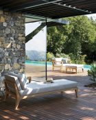 Luxuriöse Liegestühle