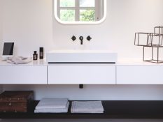 Bad und Küche aus einer Hand