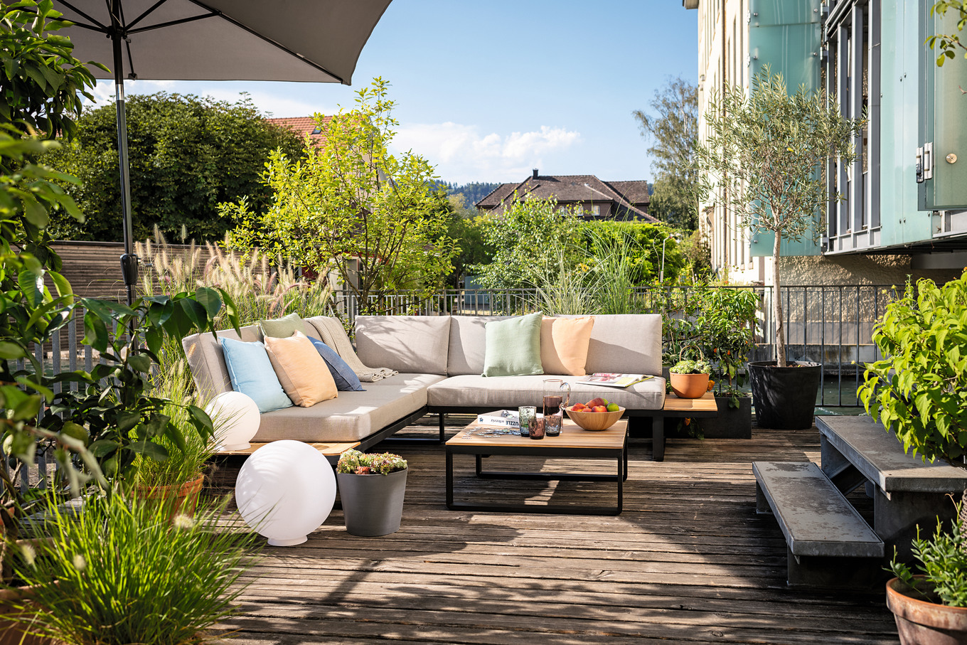 Mediterrane Lässigkeit trifft purismus