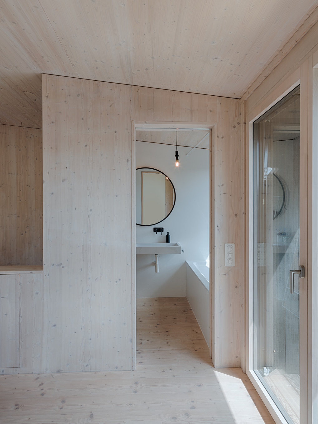 Mit Konventionen gebrochen