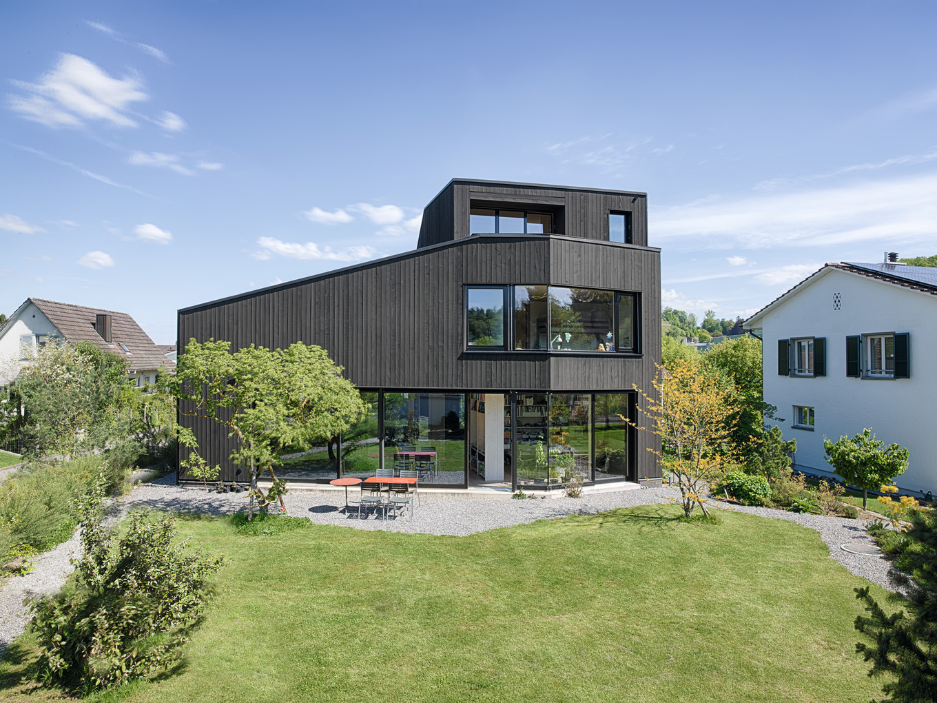 Mit Konventionen gebrochen