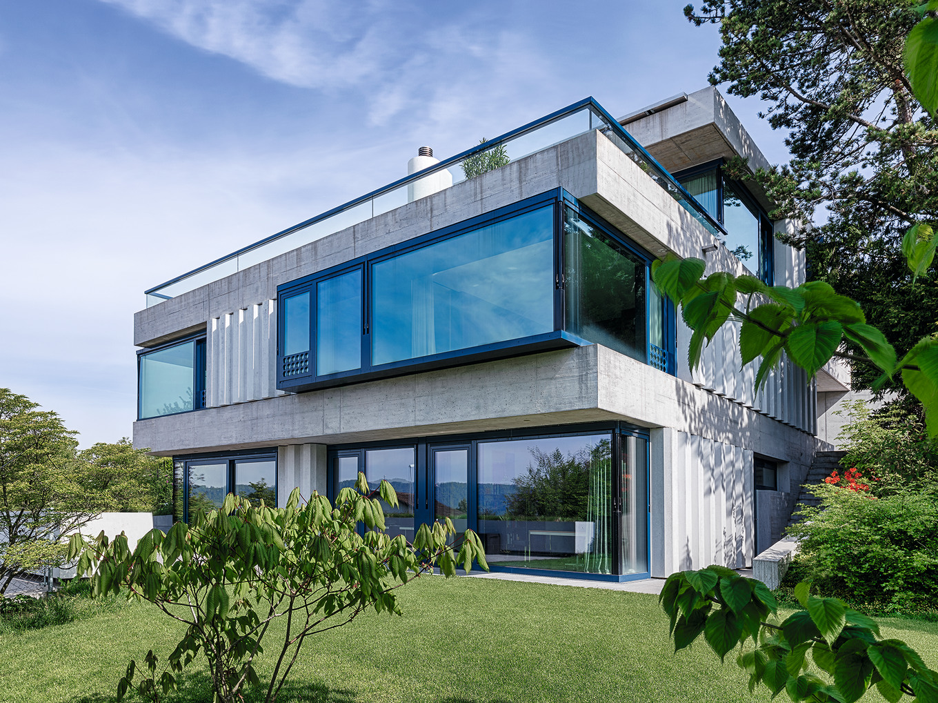 Harte Schale, natürlicher Kern