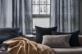 In warme Stoffe hüllen