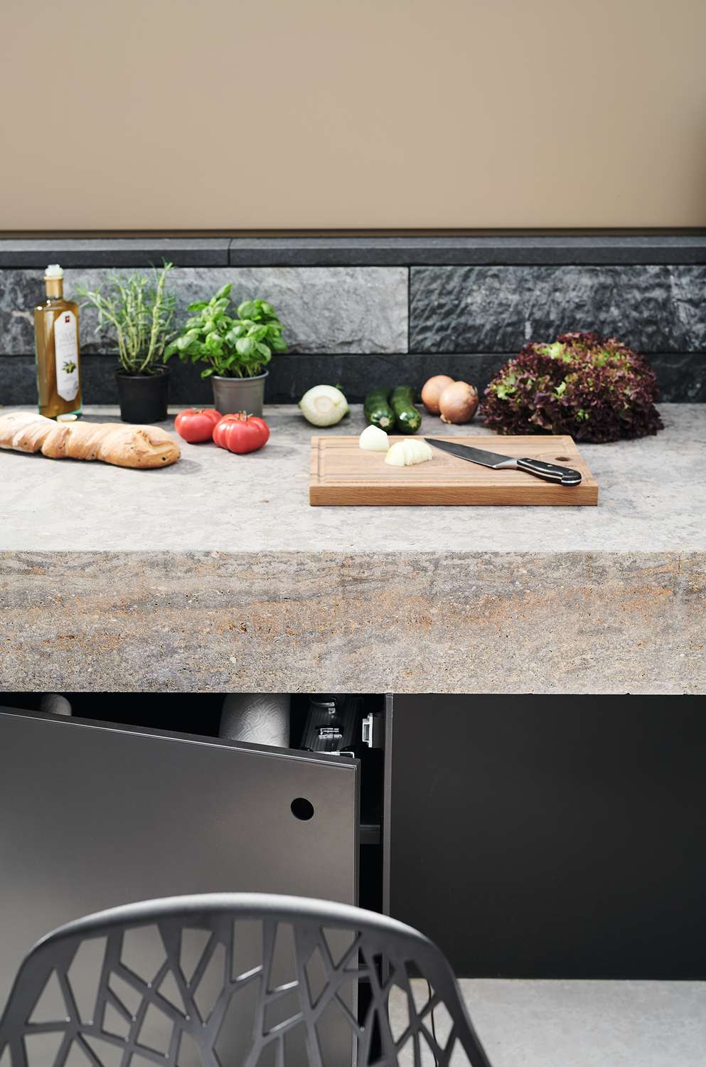 Freiluftküche am Pool