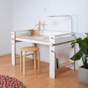 Ein Schreibtisch der mitwächst