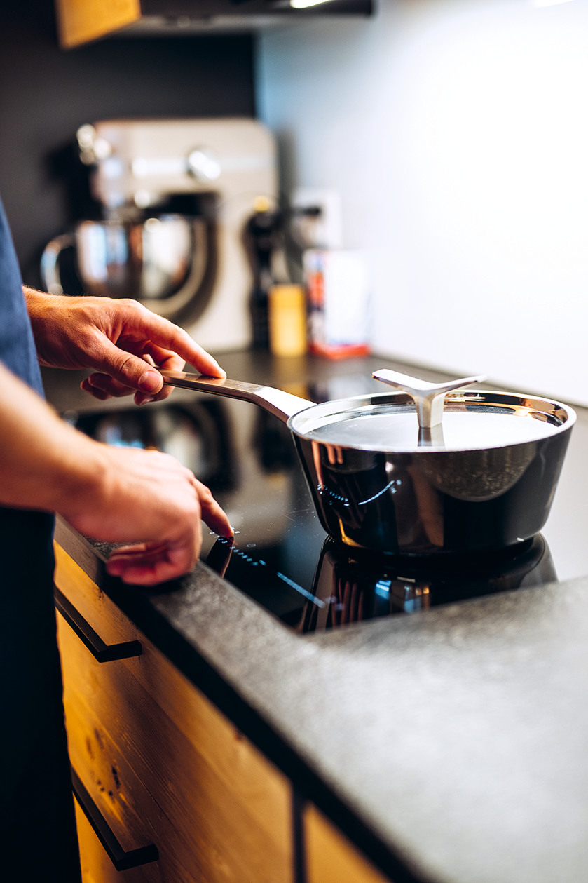 Wenn Skirennfahrer den Kochlöffel schwingen
